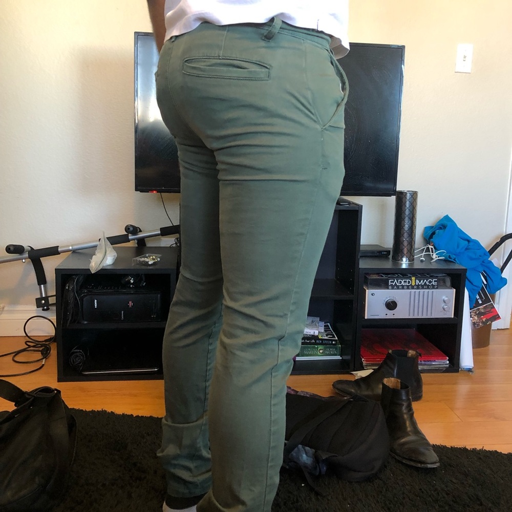 TOPMAN SKINNY GREEN CHINOS